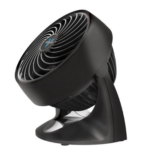 Vornado Vornado 133 Personal Air Circulator Fan, Black, 2 Speeds, Adju — Build quality and design details up close